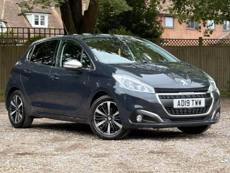2019 Peugeot 208 1.2 PureTech Tech Edition Hatchback 5dr Petrol EAT Euro 6 (s/s) (110 ps) Hatchba...