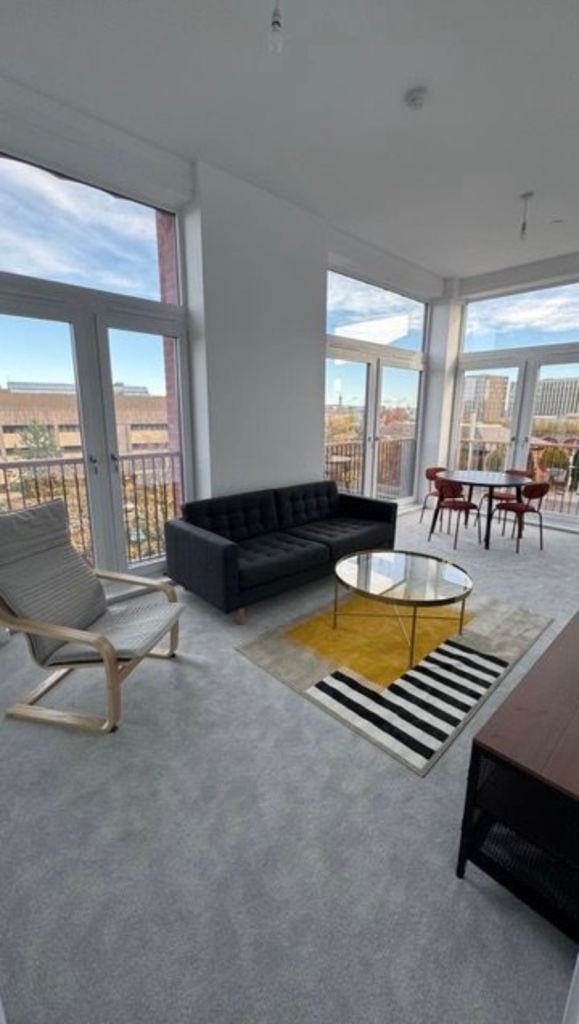 Room Available in Premium Location