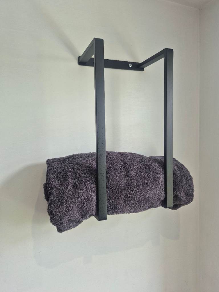 Modern Black Metal Towel Holder – Wall Mounted, As Good As New