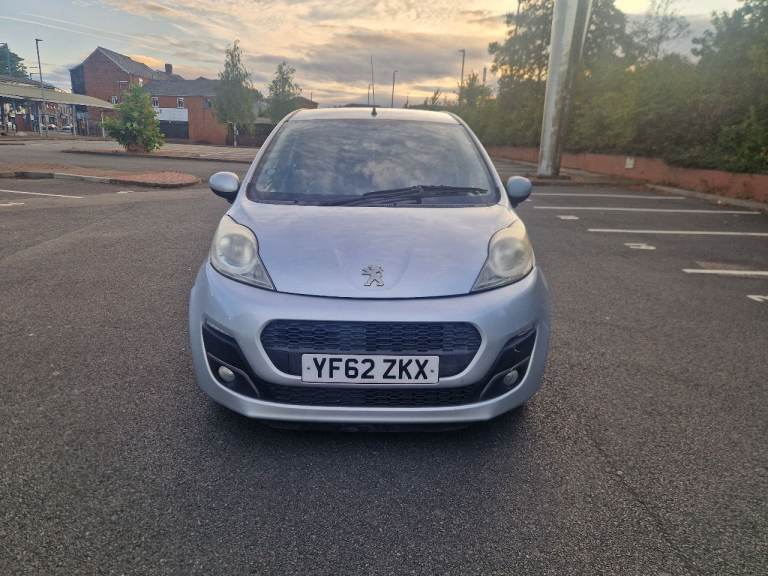 Peugeot, 107, Hatchback, 2013, Manual, 998 (cc), 5 doors