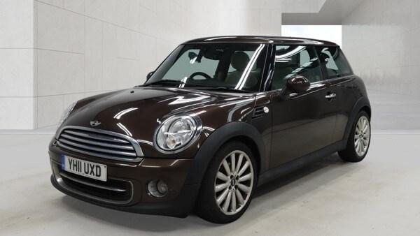 2011 MINI COOPER 1.6 AUTOMATIC, WOW LOW 73,949 MILES, PANORAMIC ROOF, RARE SPEC