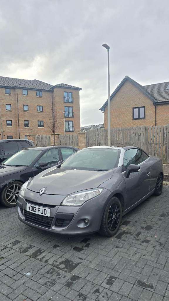 Renault, MEGANE, Convertible, 2013, Manual, 1461 (cc), 2 doors