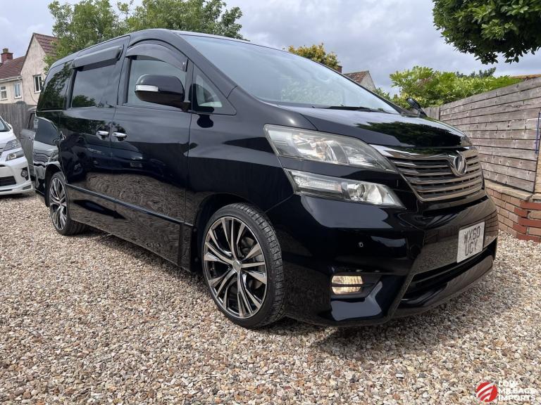 TOYOTA VELLFIRE 2.4 Z Platinum Selection 2 57,000 Miles 2011