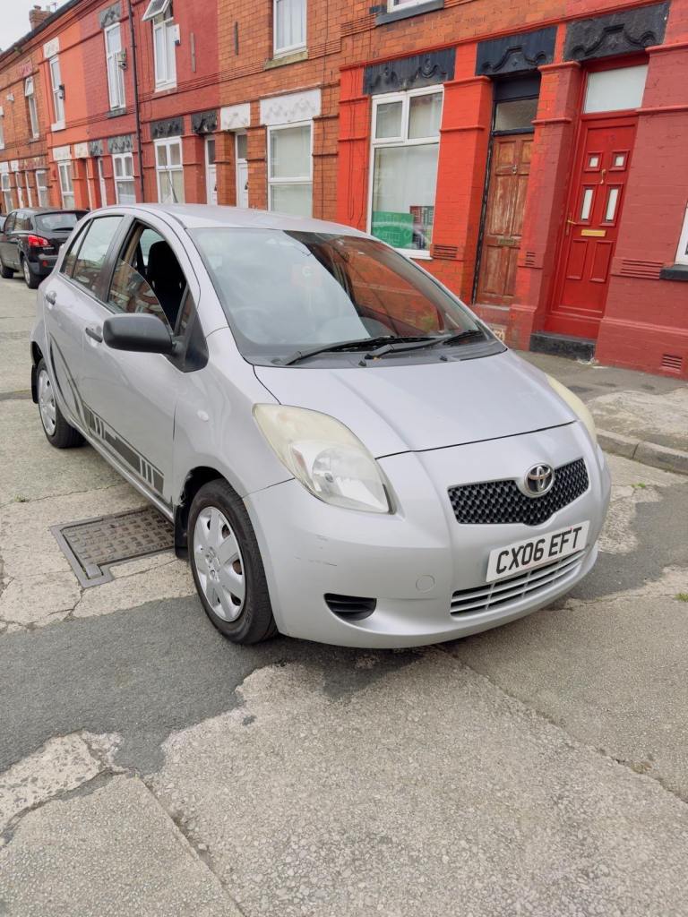 Toyota yaris for sale