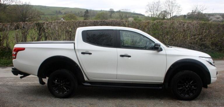 2020 Mitsubishi L200 Double Cab DI-D 181 Challenger 4WD PICK UP Diesel Manual