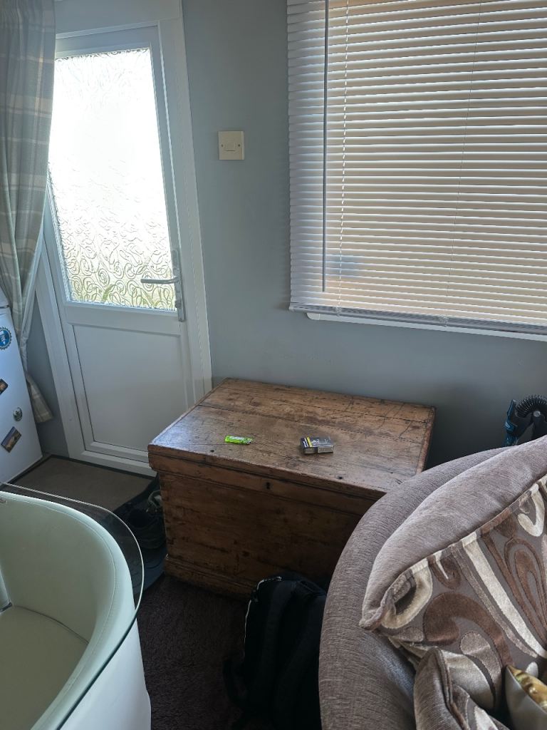 Bargain static holiday home