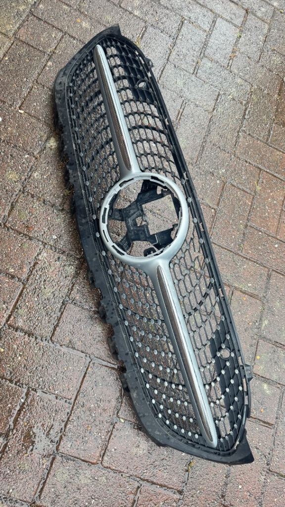 Mercedes a class front grill