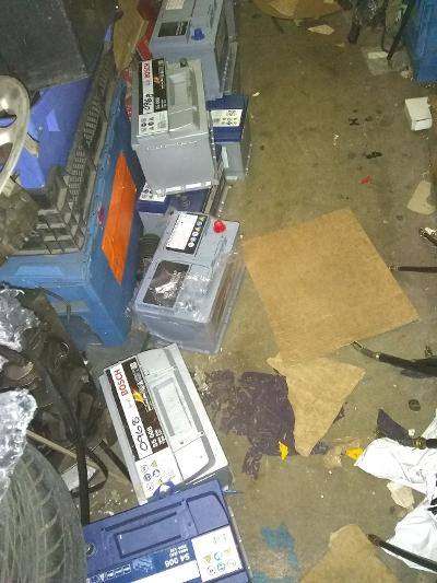 DISCOUNT CAR AND VAN BATTERIES STANDARD AND STOP START