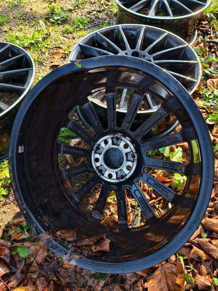 FULL SET (4) Genuine Mercedes AMG Multi-Spoke Alloys - Staggered Set (Turbine Style) 19"