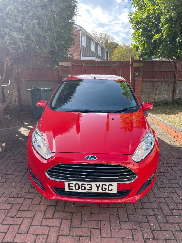 Ford, FIESTA, Hatchback, 2013, Manual, 1241 (cc), 5 doors