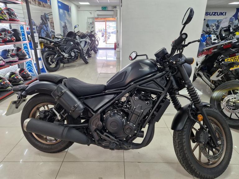 HONDA CMX 500-SE IN BLACK