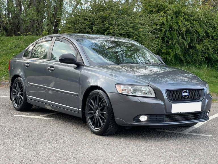 Volvo S40 1.6D Drive SE Lux Edition – Low Mileage – Superb Condition – Full Leather