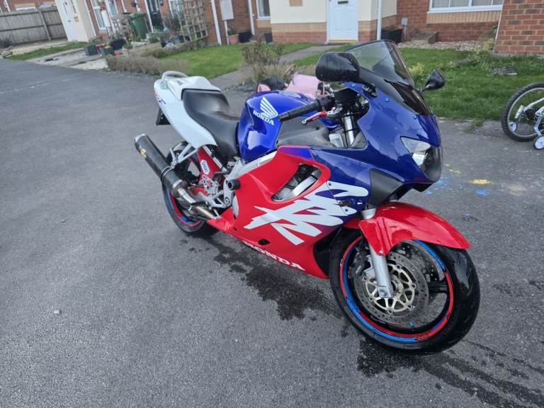 Honda, CBR, 2000, 599 (cc)