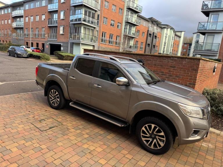 NISSAN NAVARA 2.3 dCi Tekna 4WD Euro 6 (s/s) 4dr 2018