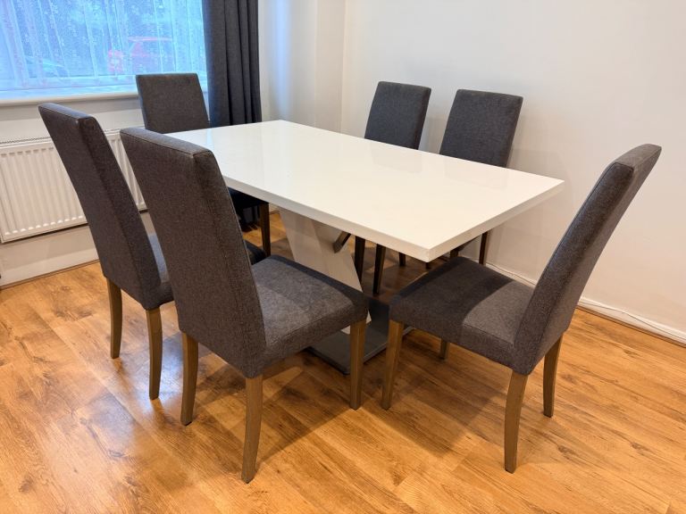 White Gloss Dining Table & 6 Grey Upholstered Chairs