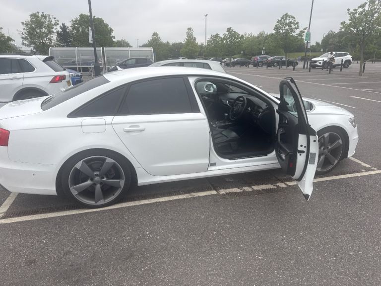 Audi, A6, Saloon, 2013, Semi-Auto, 2967 (cc), 4 doors