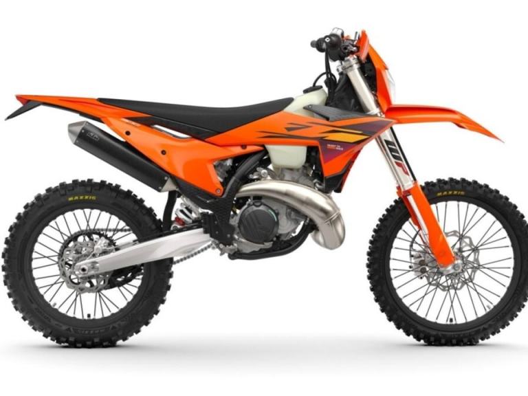 KTM 300 EXC Enduro 2026 Act now - STOCK IS LIMITED!