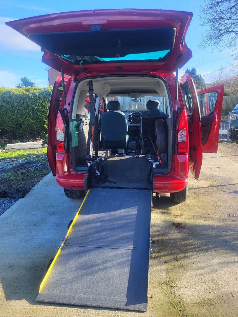 Citroen, BERLINGO MULTISPACE, MPV, WAV, 2017, Semi-Auto, 1560 (cc), 5 doors