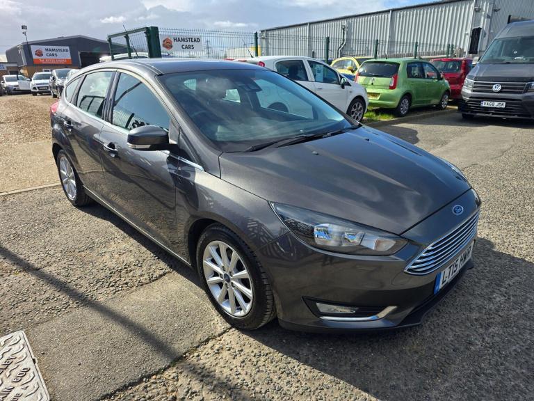 2015 Ford Focus 1.6 125 Titanium 5dr Powershift HATCHBACK PETROL Automatic