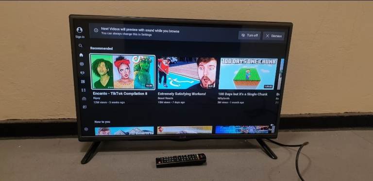 32"LG SMART WIFI LED TV PERFECT WORKING 85£