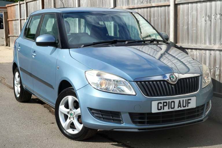 2010 Skoda Fabia 1.2 12V SE 5dr HATCHBACK PETROL Manual