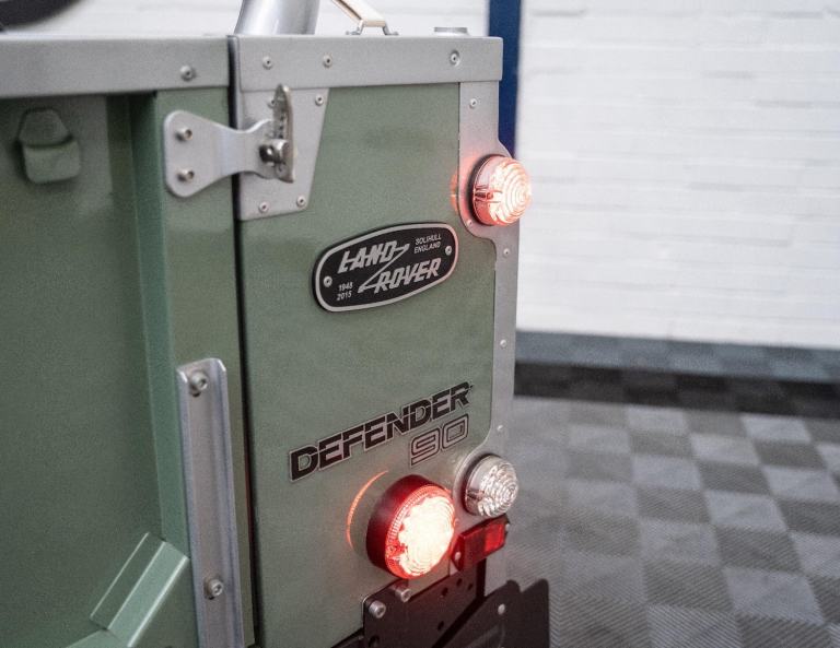 1990 Land Rover Defender 90 2.5 TD5 Pickup 2dr Diesel Manual (120 bhp) Diesel