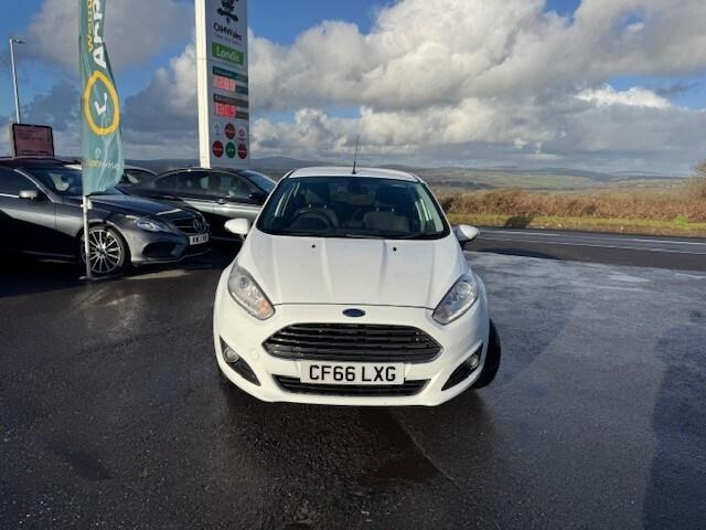 2016 Ford Fiesta 1.0 EcoBoost 125 Titanium 5dr HATCHBACK PETROL Manual