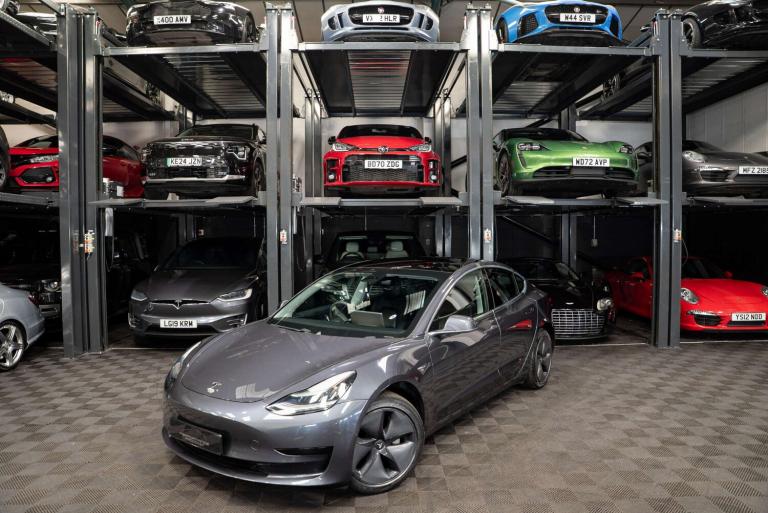 2019 Tesla Model 3 Model 3 Standard Range + 4dr Saloon Electric Automatic