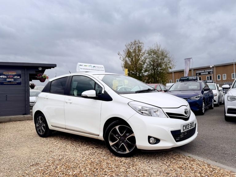 2013 Toyota Yaris 1.33 VVT-i Trend 5dr HATCHBACK Petrol Manual
