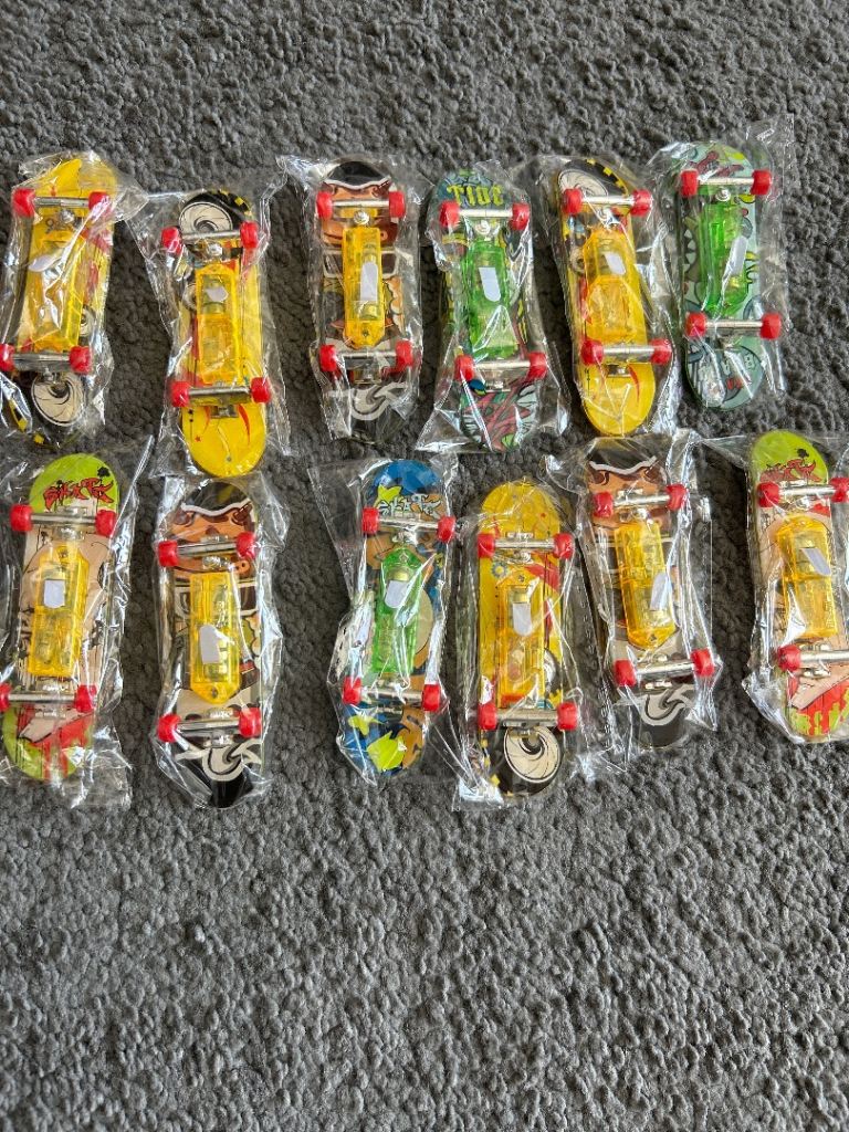 12 brand new fingerboards 
