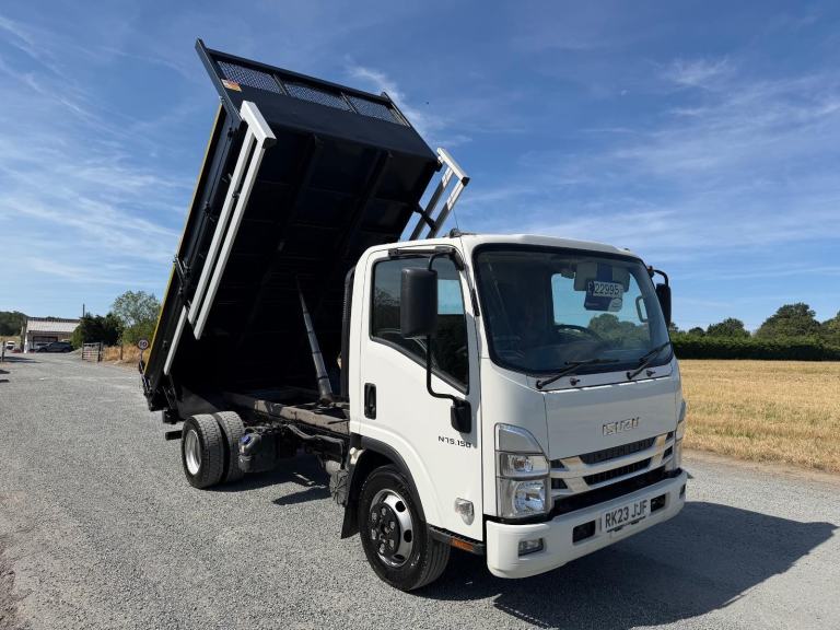 Isuzu Forward N75-150 auto tipper  DIESEL AUTOMATIC 2023/23