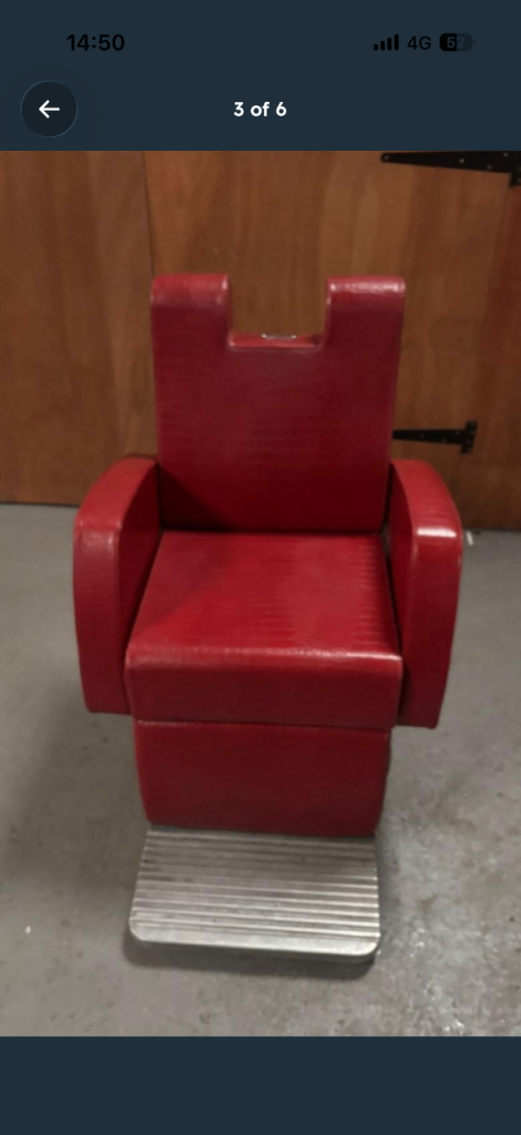 REM Barber Chair
