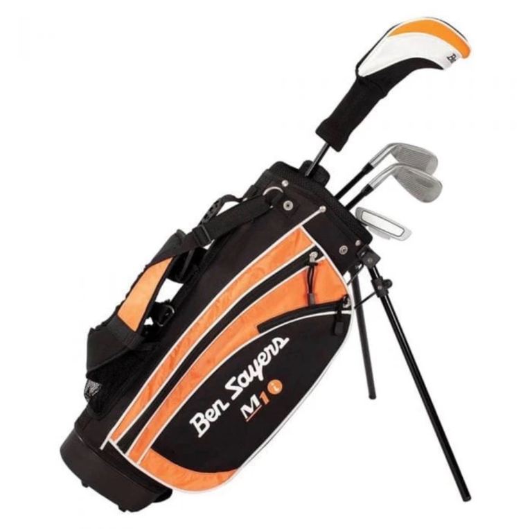 Junior Ben Sayers M10 golf club set. Like New Condition with 6 months remaining on the warranty