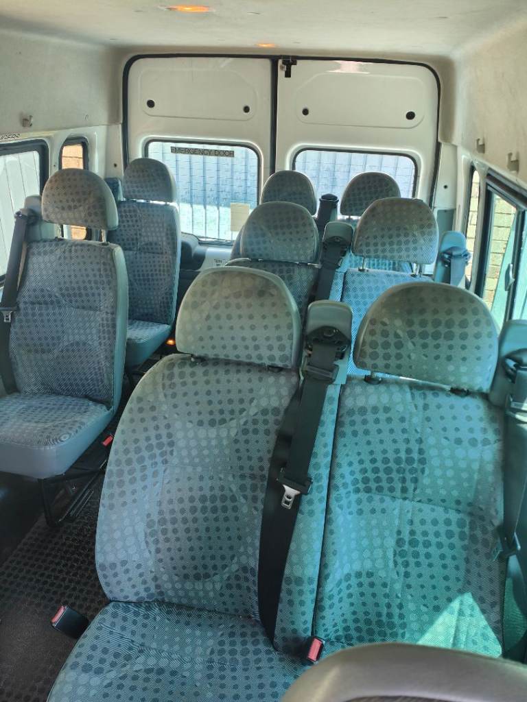 8 transit seats