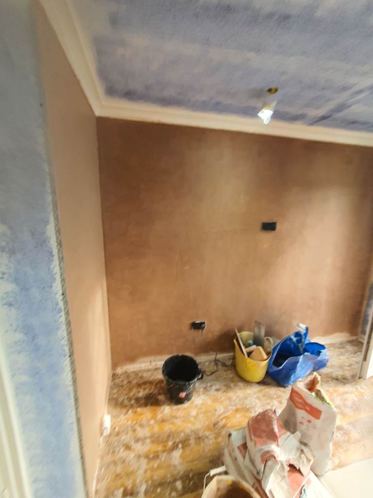 Painter & Plasterer – Same Day Visits – CALL