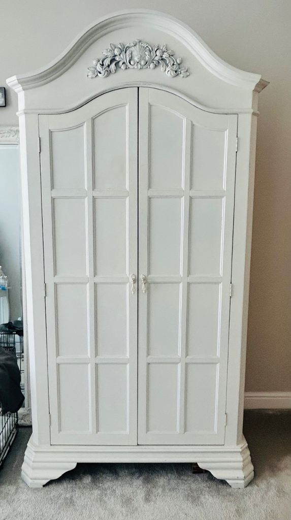 French style bedroom furniture 