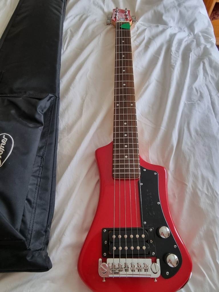 Hoffner Shorty with soft bag.
