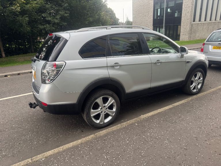 2013 - 7 SEATER- DIESEL- TOWBAR -CHEVROLET CAPTIVA 2.2 4WD*MOT-1 YEAR*like vauxhall Antara Zafira
