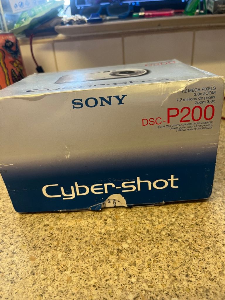 Sony cyber shot p200 