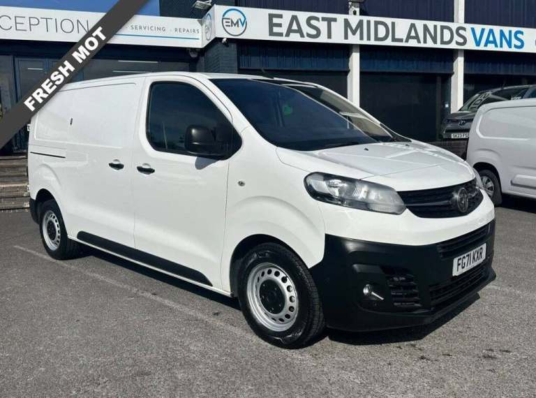 2021 Vauxhall Vivaro 2900 1.5d 100PS Dynamic H1 Van PANEL VAN DIESEL Manual