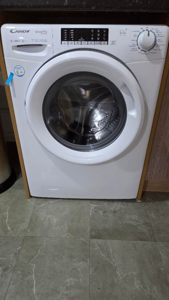 Candy Smart Touch Washing Machine - White, Good Condition