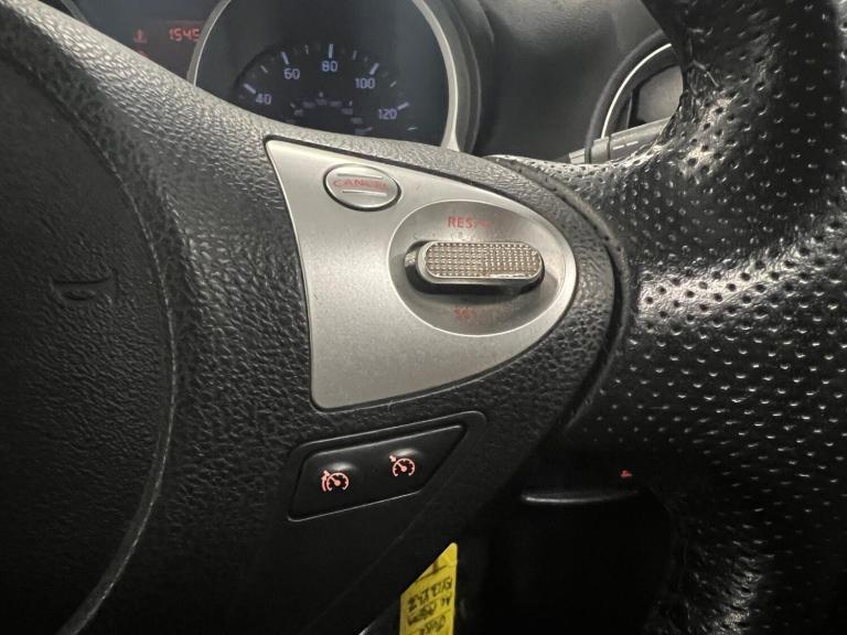 2012 Nissan Juke 1.6 Acenta Premium Euro 5 (s/s) 5dr HATCHBACK Petrol Manual