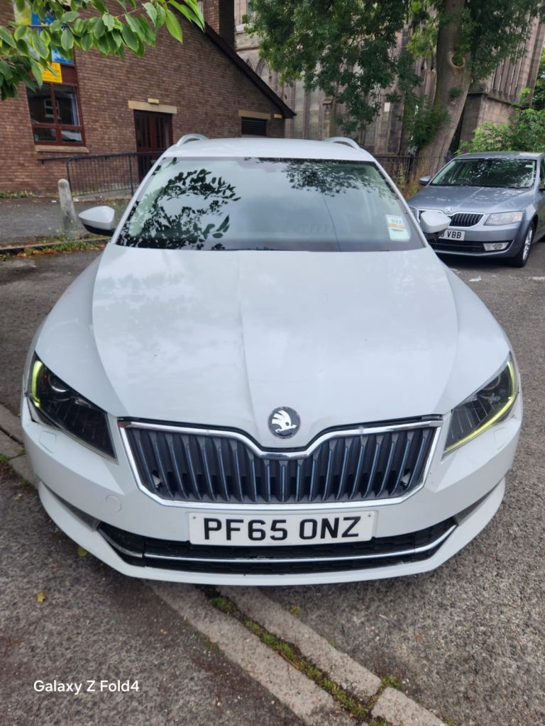 Skoda, SUPERB, Estate, 2015, Semi-Auto, 1968 (cc), 5 doors