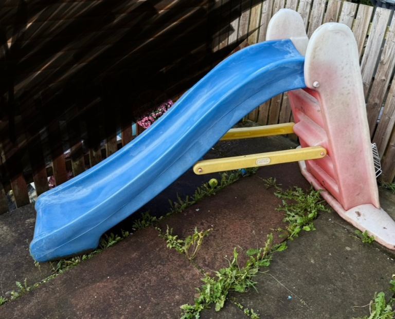 Free children’s slide 