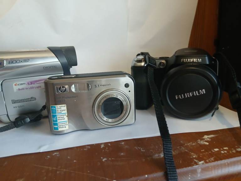 Joblot vintage digital cameras camcorder 