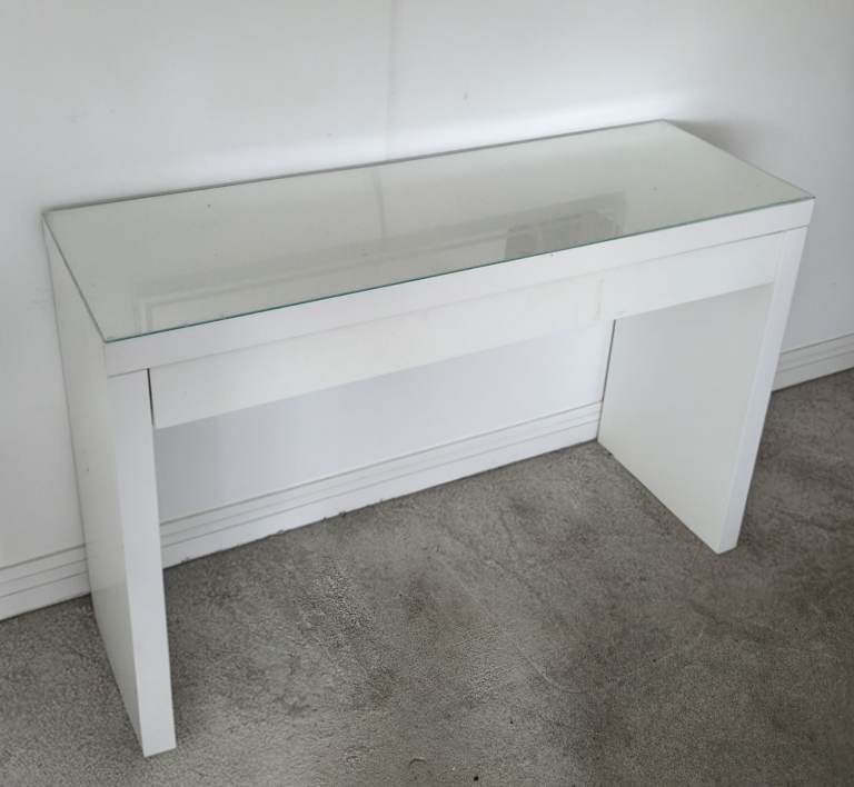 White Wooden Glass Top Dressing Table With Drawer