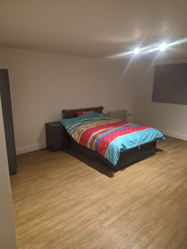 Self contained flats 