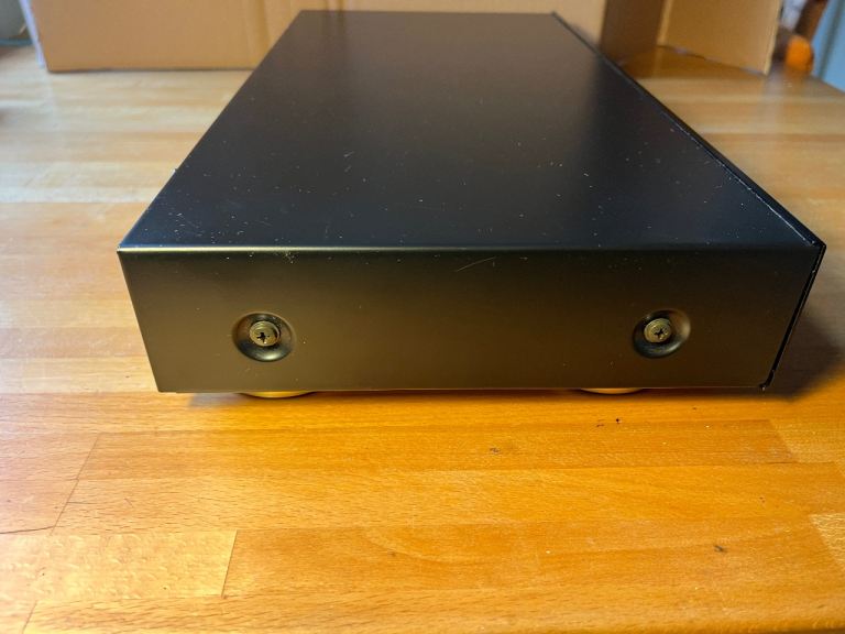 DENON TU-260L mk2 Stereo FM MW LW Radio