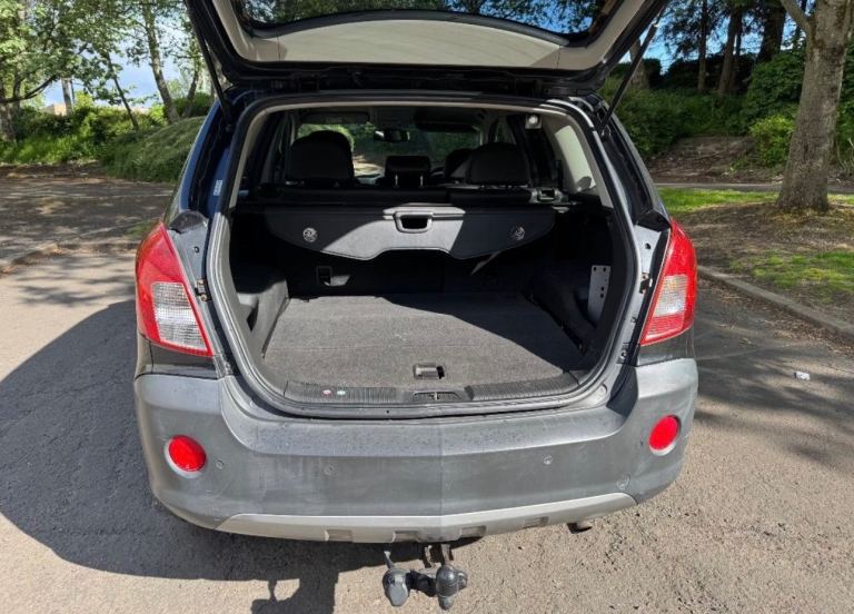 2014  - DIESEL- TOWBAR -LARGE BOOT) VAUXHALL ANTARA 2.2 CDTi 4WD Euro 5*MOT-1 YEAR*like astra focus 