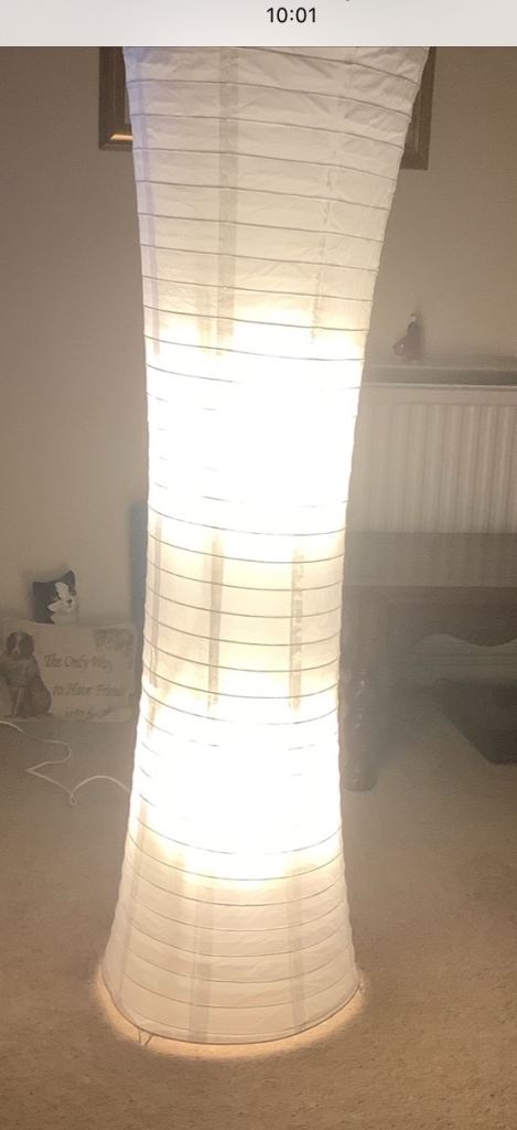 Floor standing modern lamp 